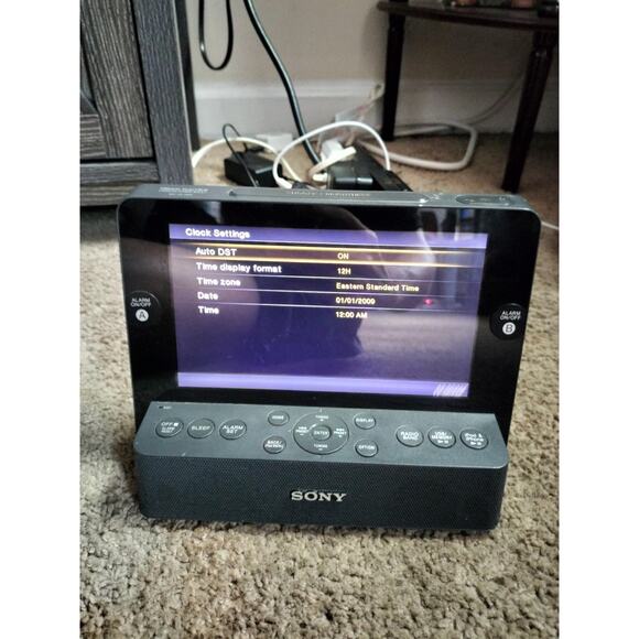 Sony Dream Machine ICF-CL75iP 7" LCD Screen AM/FM Clock Radio + iPod Dock - Picture 1 of 9